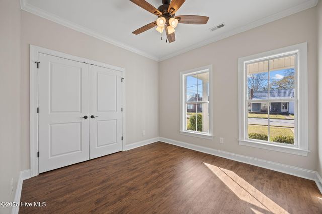 102 E Purvis Street, Robersonville, NC 27871