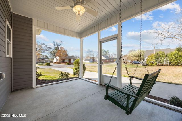 102 E Purvis Street, Robersonville, NC 27871