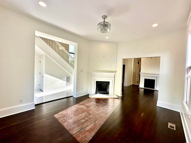 1601 Center Street, Little Rock, AR 72206