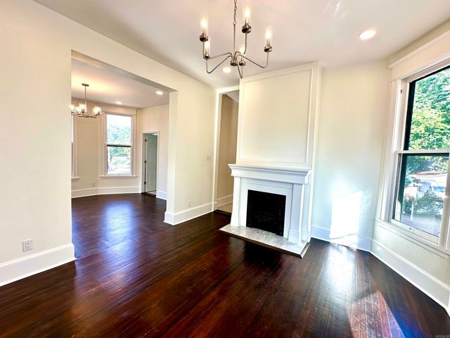 1601 Center Street, Little Rock, AR 72206