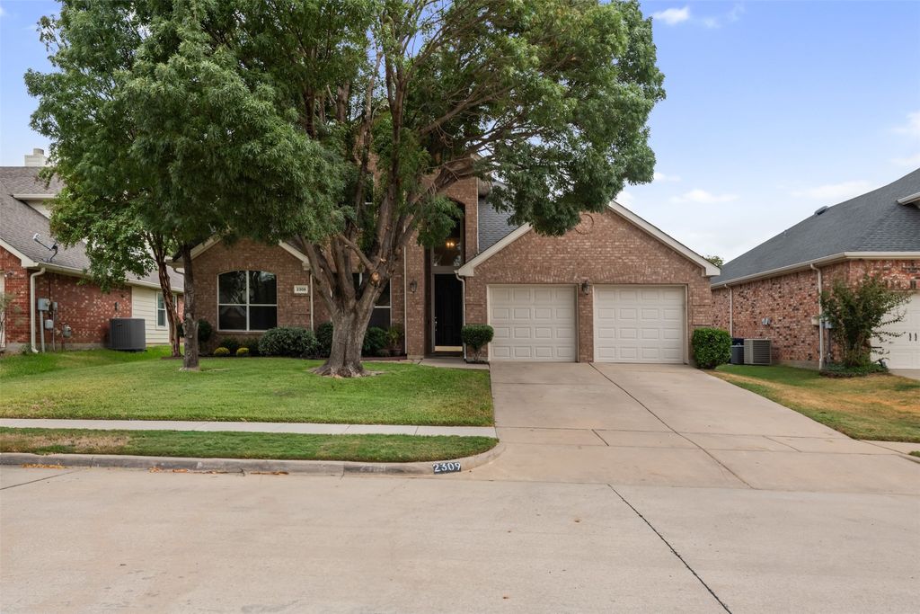 2309 Tahoe Lane, Denton, TX 76210 — exterior