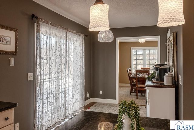 14 Eagle Ridge Court, North Mankato, MN 56003