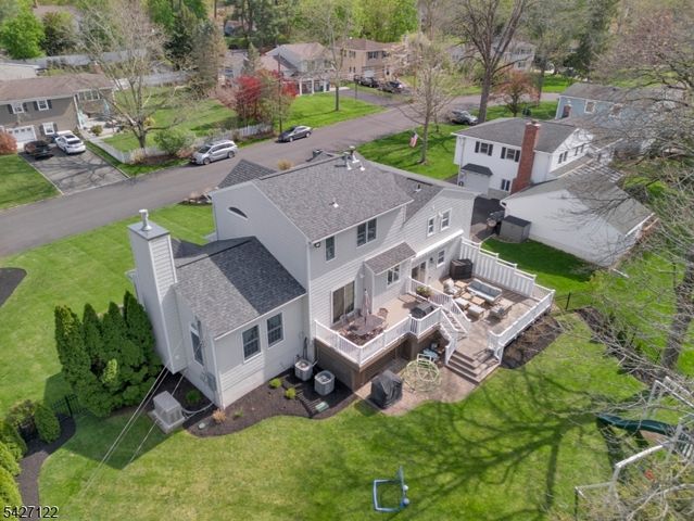 7 Oxbow Dr, New Providence Boro, NJ 07974