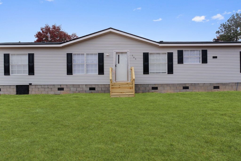 566 Centerwood Road, Windsor, SC 29856