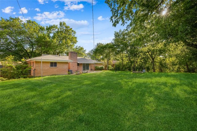 7108 Willis Avenue, Fort Worth, TX 76116