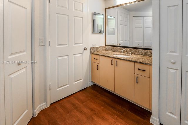 2442 Centergate Drive 202, Miramar, FL 33025