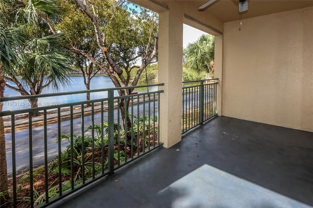 2442 Centergate Drive 202, Miramar, FL 33025