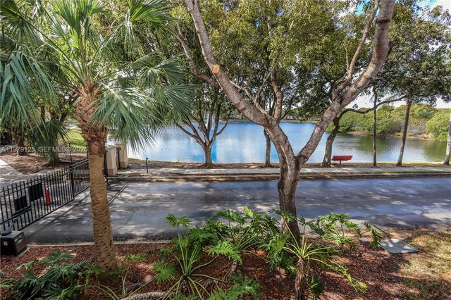 2442 Centergate Drive 202, Miramar, FL 33025