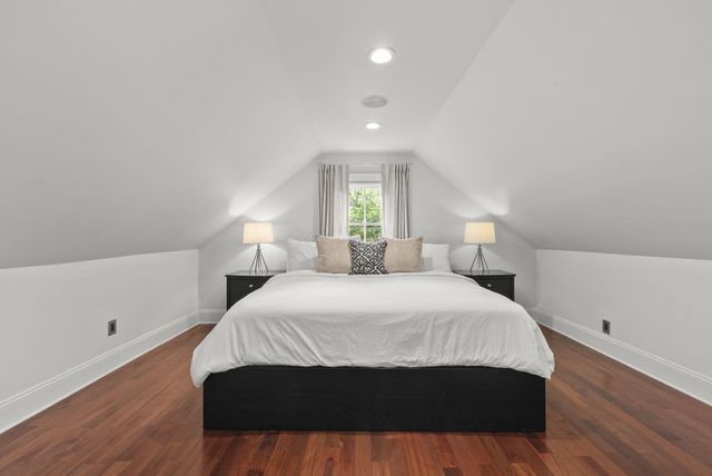 610 City Park Avenue, Columbus, OH 43206