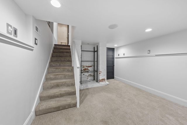 610 City Park Avenue, Columbus, OH 43206