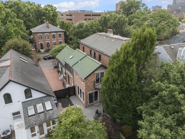 610 City Park Avenue, Columbus, OH 43206