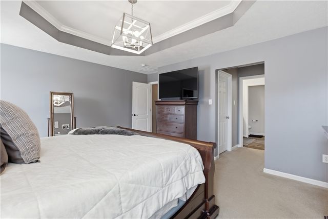 2035 Majestic Dr, North Strabane, PA 15317