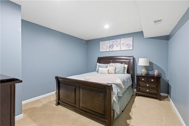 2035 Majestic Dr, North Strabane, PA 15317