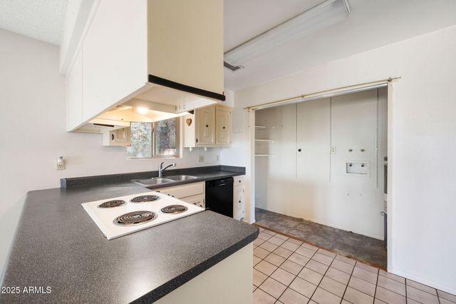 401 Valley Place, Prescott, AZ 86301