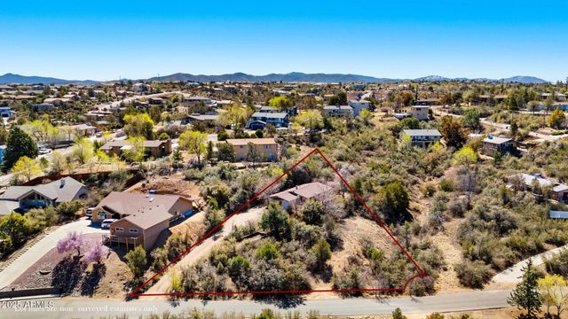 401 Valley Place, Prescott, AZ 86301