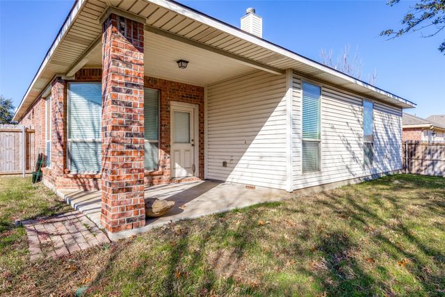 14308 Snaffle Bit Trail, Fort Worth, TX 76052