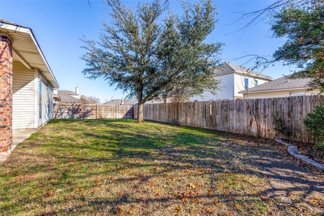 14308 Snaffle Bit Trail, Fort Worth, TX 76052