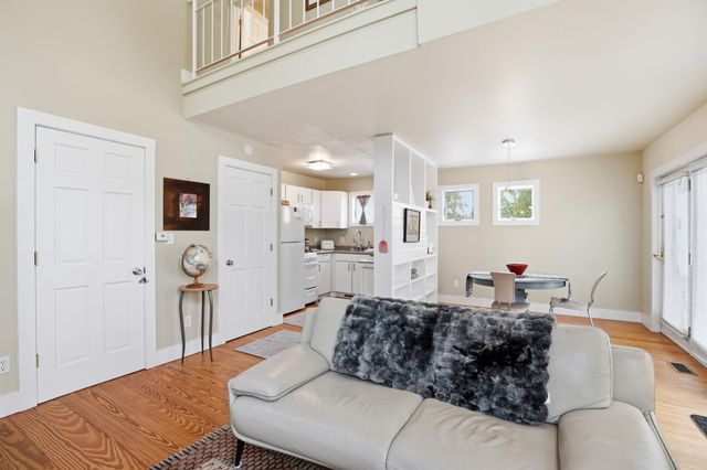 10 Tryon Farm Lane F10, Michigan City, IN 46360