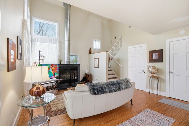 10 Tryon Farm Lane F10, Michigan City, IN 46360