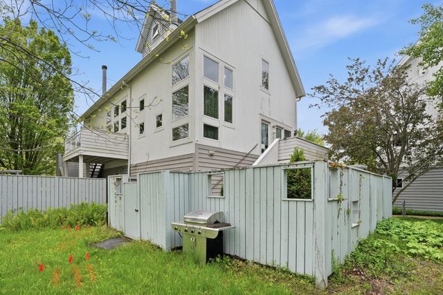 10 Tryon Farm Lane F10, Michigan City, IN 46360