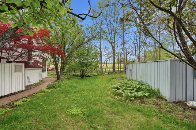 10 Tryon Farm Lane F10, Michigan City, IN 46360