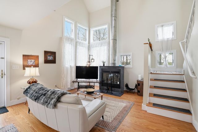 10 Tryon Farm Lane F10, Michigan City, IN 46360