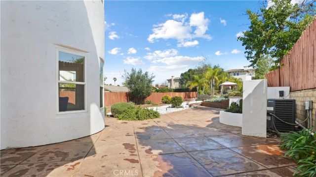 5128 Avenida Hacienda, Tarzana, CA 91356