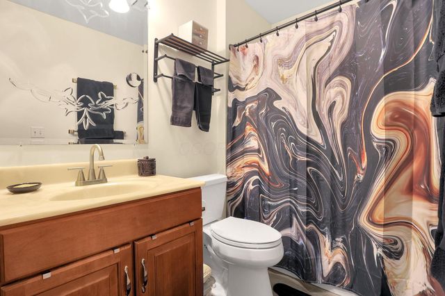 235 E Hocking Street, Canal Winchester, OH 43110