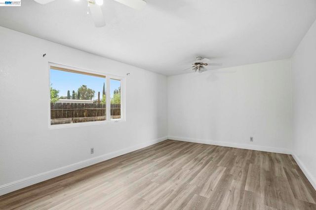 11378 Mountain View Rd, Tracy, CA 95376