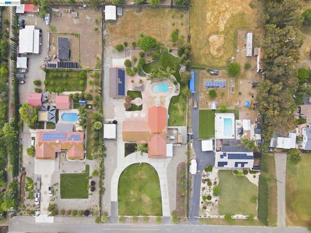 11378 Mountain View Rd, Tracy, CA 95376