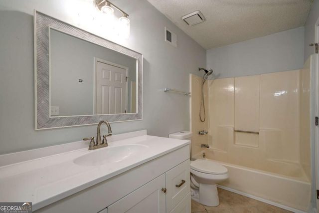 3563 Brenda Court, Douglasville, GA 30135