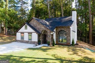 3563 Brenda Court, Douglasville, GA 30135