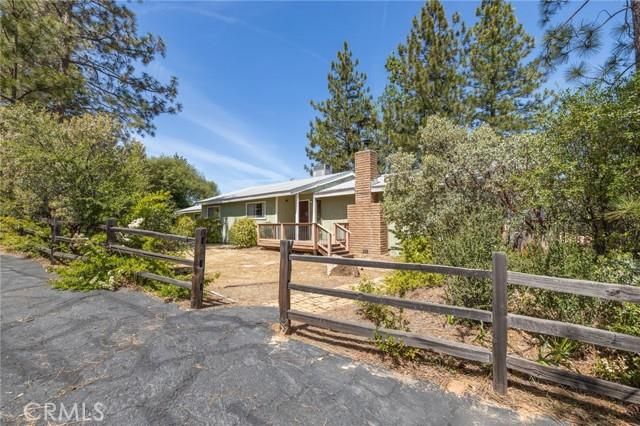 54481 Pinchot Dr., North Fork, CA 93643