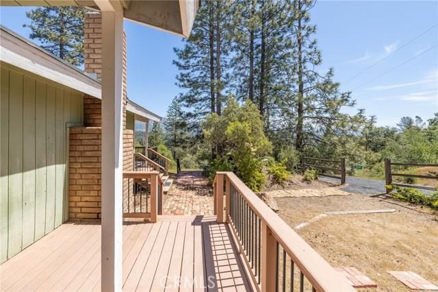 54481 Pinchot Dr., North Fork, CA 93643