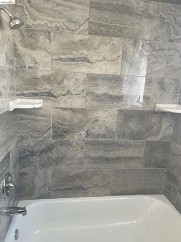 2425 San Joaquin St, Richmond, CA 94804