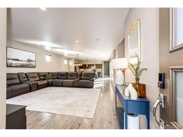 9652 Dunning Cir, Highlands Ranch, CO 80126