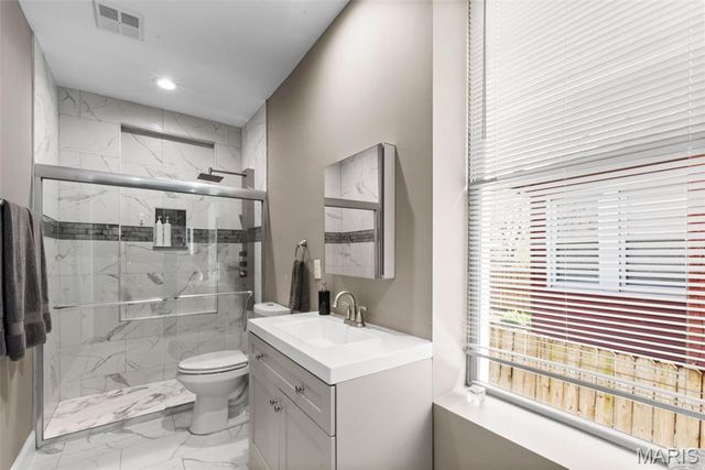 7205 Pennsylvania Avenue, St Louis, MO 63111