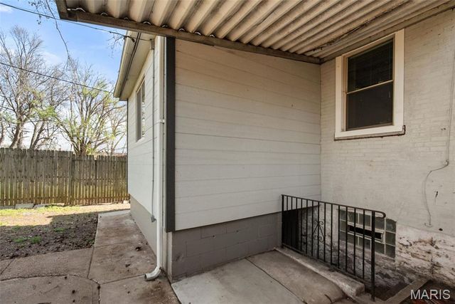 7205 Pennsylvania Avenue, St Louis, MO 63111