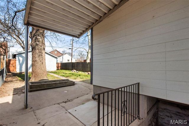 7205 Pennsylvania Avenue, St Louis, MO 63111