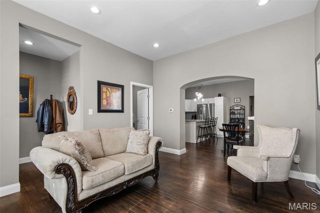 7205 Pennsylvania Avenue, St Louis, MO 63111