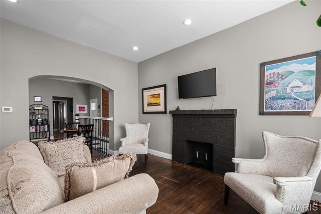 7205 Pennsylvania Avenue, St Louis, MO 63111