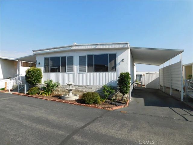 12220 5TH 226, Yucaipa, CA 92399
