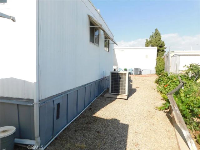 12220 5TH 226, Yucaipa, CA 92399