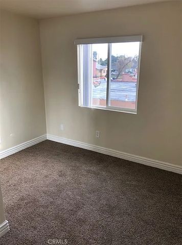 130 E 95th Street, Los Angeles, CA 90003