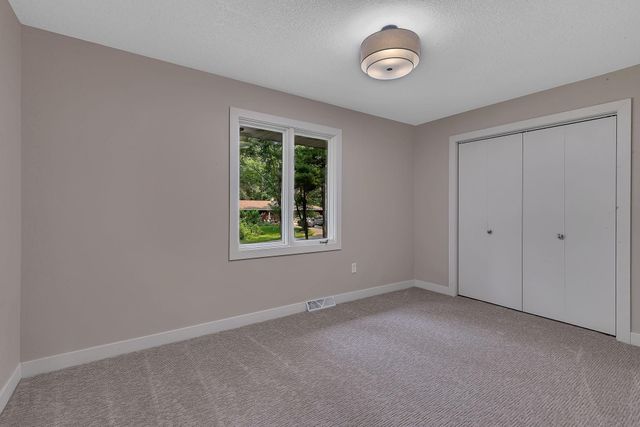 1455 25th Street SE, Saint Cloud, MN 56304