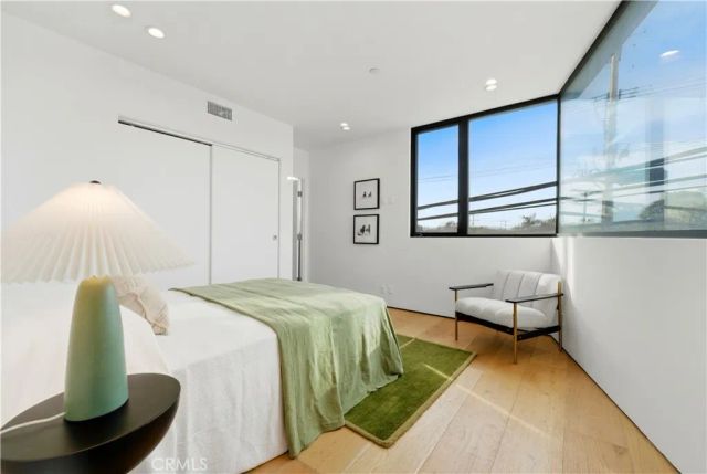 3601 Mclaughlin Avenue, Los Angeles, CA 90066