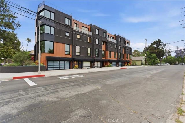 3601 Mclaughlin Avenue, Los Angeles, CA 90066