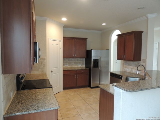 345 Maple Way, New Braunfels, TX 78132