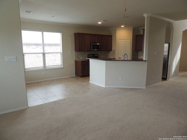 345 Maple Way, New Braunfels, TX 78132