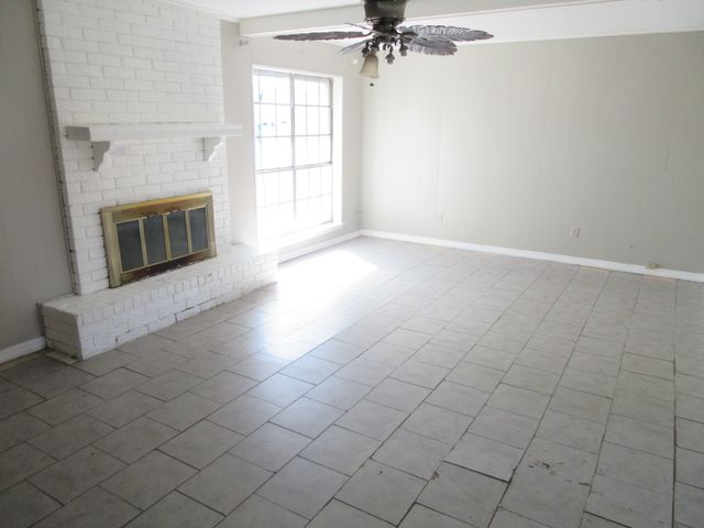 7215 Marseille Drive, Shreveport, LA 71108